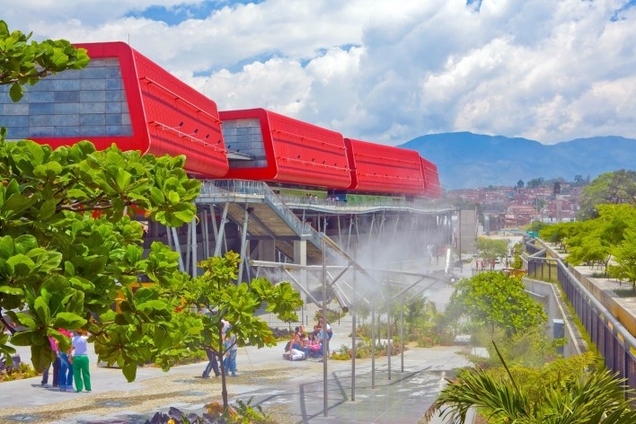 Passeo Carabobo Norte. Museo Interactivo de Ciencia y Tecnología, Parque explora. Medellín, Colombia. 2008<br />Imagene Carlos Tobón 