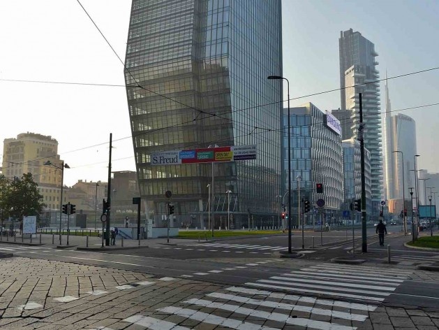 Piazza Lina Bo Bardi, Varesine, Milano. Kohn Pedersen Fox Associates<br />Foto Viviana Pozzoli 