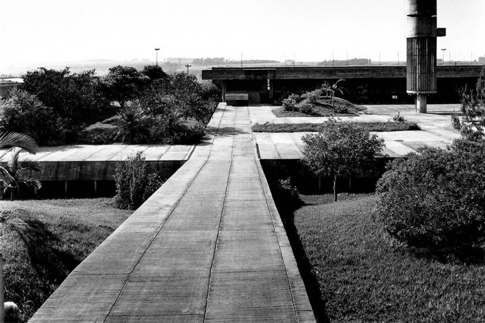 Campus Unesp Araraquara, 1968. Arquiteto João Walter Toscano<br />Foto Cristiano Mascaro 