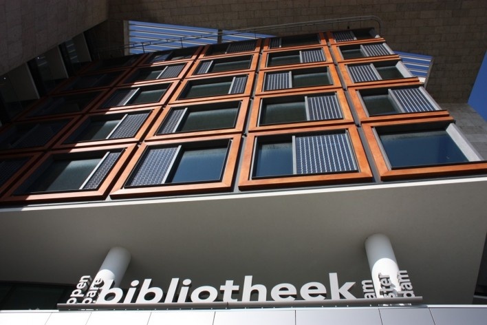 Biblioteca Pública de Amsterdã, Holanda. Jo Coenen & Co Architekten. 2007<br />foto divulgação 
