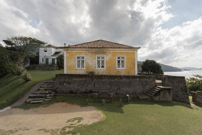Fortaleza de Santa Cruz do Anhatomirim, Ilha de Anhatomirim, Governador Celso Ramos<br />Foto Ronaldo Azambuja 