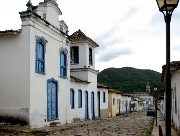 Igreja da Abadia e Rua Nossa Senhora da Abadia<br />Foto Carolina Fidalgo de Oliveira 