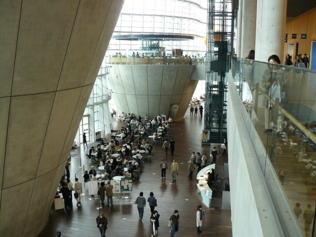 Museu de Arte Nacional, Tóquio. Arquiteto Kisho Kurokawa<br />Foto Flávio Coddou 
