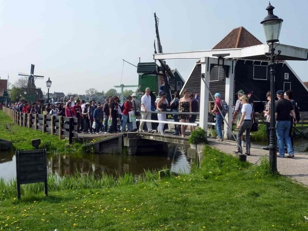 Turistas em hora de pico em Zeilemakerspad<br />Foto divulgação  [SteenhuisMeurs BV]
