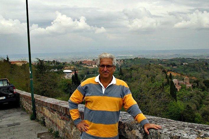 Flávio Bitelman na Toscana, Itália<br />Foto divulgação 