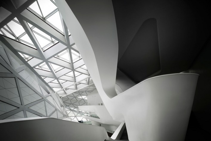 Guangzhou Opera House<br />foto Virgile Simon Bertrand  [Zaha Hadid Architects]