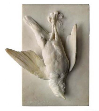 Jean-Antoine Houdon (1741-1828)</br>
The Dead Thrush (La grive morte), signed and dated 1782</br>
Marble relief</br>
On loan from The Horvitz Collection, Boston<br />Photo Michael Bodycomb 