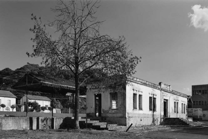 Centro Cultural de Araras, imagens antes da reforma e intervenção. AUM arquitetos, 3º. prêmio categoria profissional/ obras concluídas Araras,SP,2003-2009