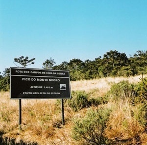 Sinalização da Rota turística dos Campos de Cima da Serra<br />Foto Valdir Zwetsch 