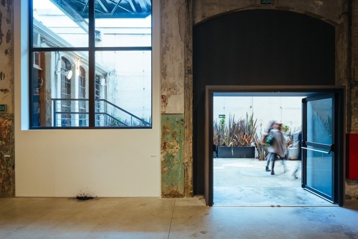 RedBull Station, São Paulo. Escritório Triptyque<br />Foto Pedro Kok 