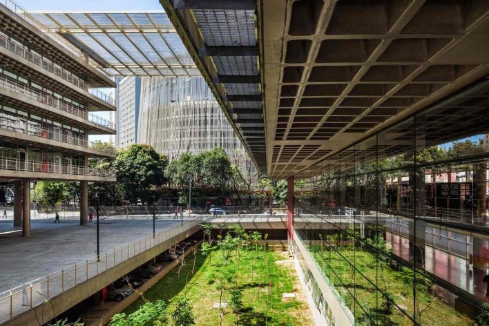 Centro Paula Souza, São Paulo, arquitetos Francisco Spadoni e Pedro Taddei<br />Foto Nelson Kon 