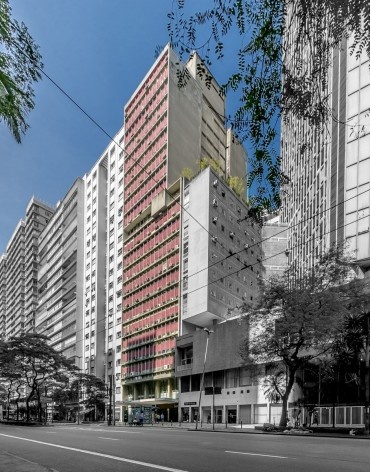 Edifício Comandante Linneu Gomes, 1961. Arquiteto Oswaldo Bratke<br />Foto Rafael Schimidt  [Fotoarquitetura]