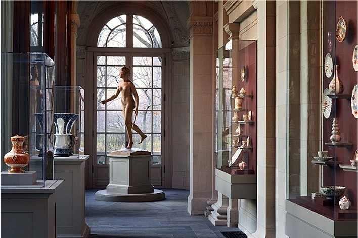 Interior view of the new Portico Gallery for Decorative Arts and Sculpture, The Frick Collection, New York<br />Photo Michael Bodycomb 