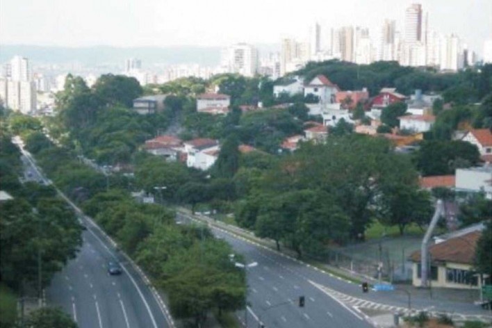 Ecos na Paisagem, avenidas, Augusto Aneas, 2º. prêmio categoria profissional/projetos, Centro de São Paulo, SP, 2007-2008.
