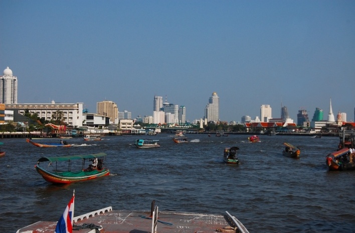 Bangkok desde el rio Chao Phraya<br />Foto Marcio Cotrim 