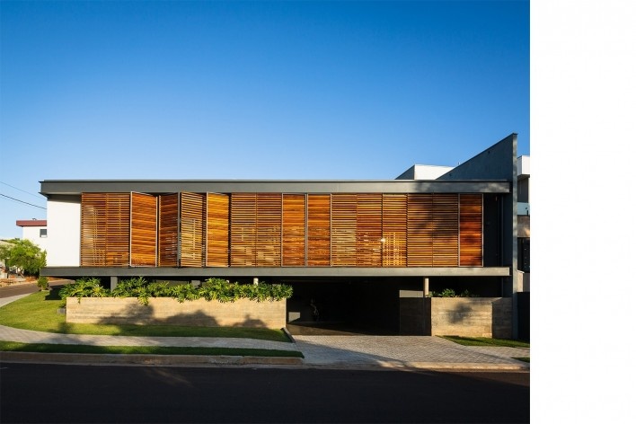 Residência Porto Madero, Presidente Prudente SP Brasil, 2022. Arquiteta Cristiana Pasquini / grupoDEArquitetura<br />Foto Pedro Kok 