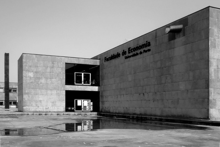 Faculdade de Economia da Universidade do Porto, Alfredo Viana de Lima, 1961-1972, Porto<br />Foto Osnildo Adão Wan-Dall Junior 