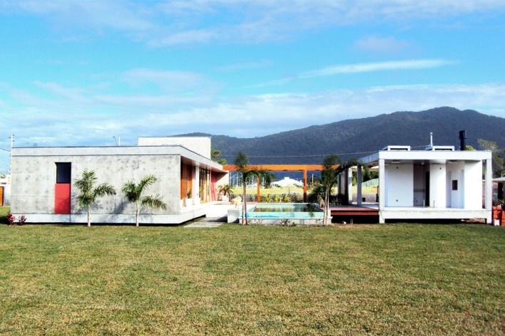 Casa JRV, 2008. Otra Arquitetura. Florianópolis, Brasil<br />Foto Guilherme Zamboni Ferreira 