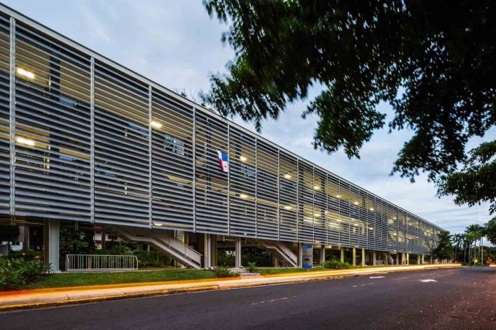 Dormitórios e alojamentos para professores e estudantes, Miraflores, Panamá, 2014. Sic Arquitetura<br />Foto Ana Mello 