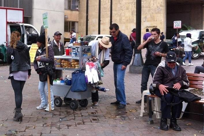 Vendedores ambulantes de Bogotá<br />Foto Abilio Guerra 