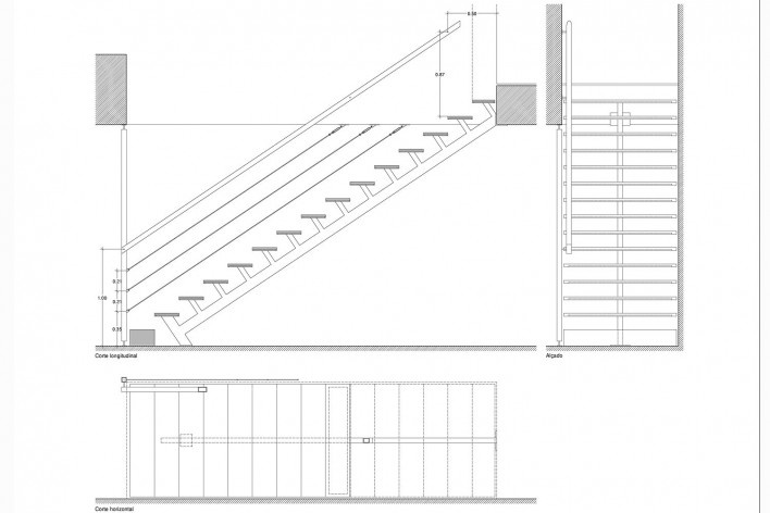 Casa na Cruz de Oliveira, desenhos da escada, 1ª fase, Benedita, Portugal. Arquiteto Pedro Fonseca Jorge<br />Imagem divulgação 