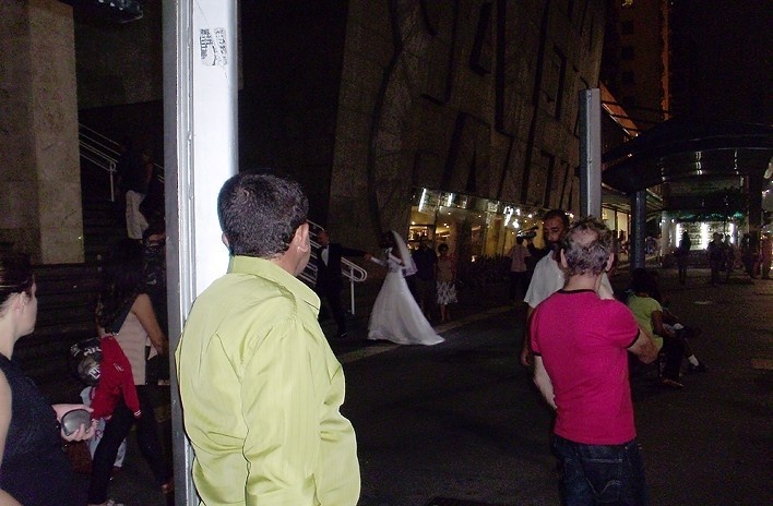 Virada Cultural, casamento na avenida Paulista<br />Foto Caio Guerra 