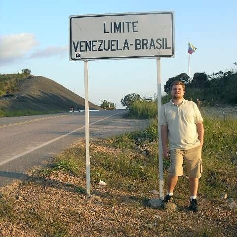 Thiago Allis na divisa de Venezuela e Brasil