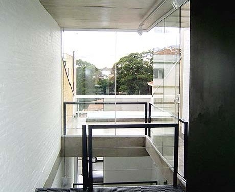 Vista do acesso à cobertura, e do terraço<br />Imagem dos autores do projeto 
