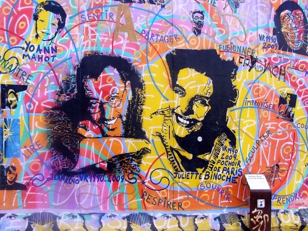 Muro grafitado em Berlim<br />Foto Bruno Santos Stassi 