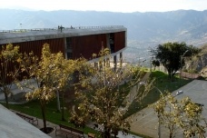 Medellín, cidade da arquitetura e do urbanismo democráticos