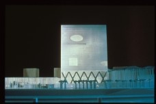 A plasticidade do vazio e os tensionamentos artísticos na obra de Koolhaas