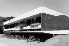 Dinâmica imobiliária e preservação da arquitetura moderna em Fortaleza