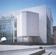 Museu d’Art Contemporani de Barcelona, arquiteto norte-americano, estilo internacional