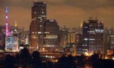 Iluminação pública e poluição luminosa na cidade de São Paulo