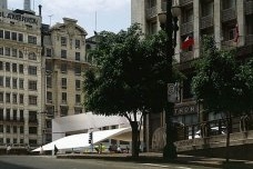 Nova cobertura da Praça Patriarca em São Paulo