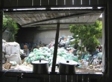 Espaços de triagem de resíduos sólidos na cidade de Porto Alegre