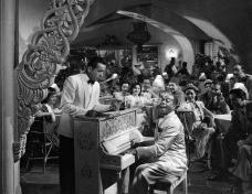 0731900f2471_casablanca01.jpg