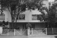 99e930c451d5_vazquez_colunas05.jpg