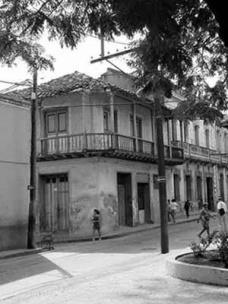 f000_230-04.jpg