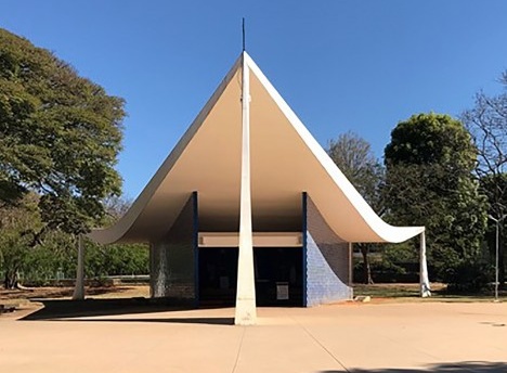 Igreja Nossa Senhora de Fátima, 1958, Brasília DF. Arquiteto Oscar NiemeyerFoto Rogério Andrade