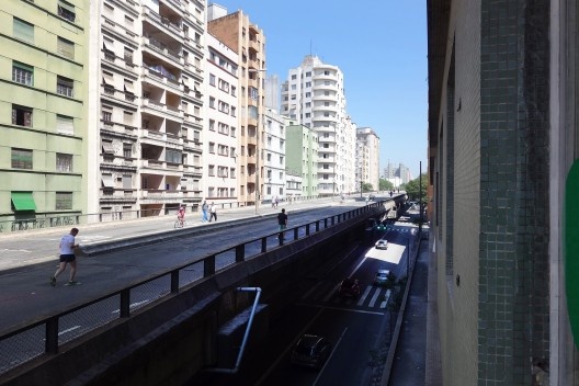 Minhocão sem carros em um domingo, visto do apartamento da Associação Parque Minhocão<br />Foto Renato Anelli 