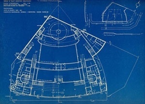 Auditório Esther Mesquita – planta intermediária e planta de situação [Acrópole, n. 147, 1950]