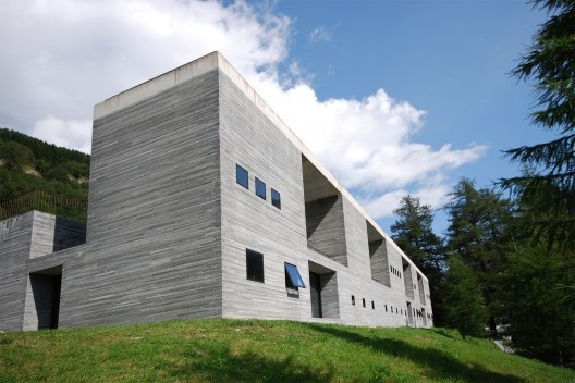 Termas de Vals, Vals, Suíça, 1996. Arquiteto Peter Zumthor<br />Foto Micha L. Rieser  [Wikimedia Commons]