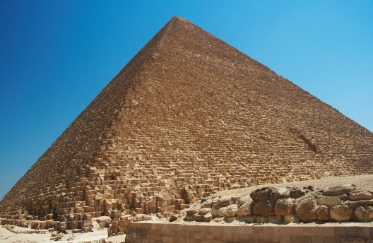 Grande Pirâmide de Giza, Egito<br />Foto Barcex  [Wikimedia Commons]