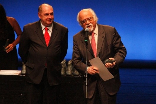 Aguinaldo Cunha, presidente da APCA, e Danilo Miranda, diretor geral do Sesc <br />Foto divulgação  [Acervo APCA]
