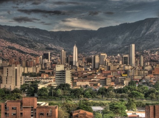 Medellín, Colômbia<br />Foto David Pena, 7 jan. 2007  [Wikimedia Commons]