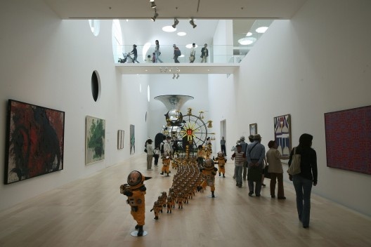 Museu de Arte, Yokosuka, Japão, 2006. Arquiteto Riken Yamamoto<br />Foto cortesia Tomio Ohashi  [Pritzker Prize]
