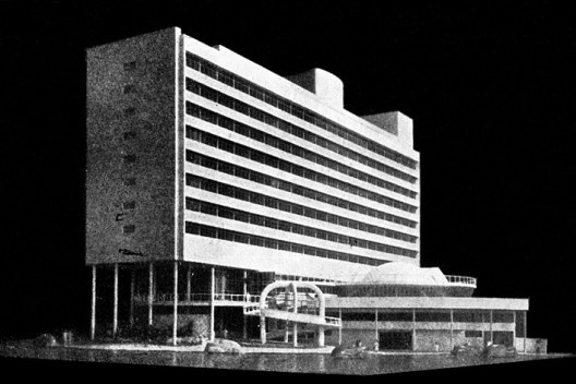 Maquete do Hotel da Bahia<br />Foto divulgação  [Revista Arquitetura e Engenharia n. 17, mar./abr. 1951]