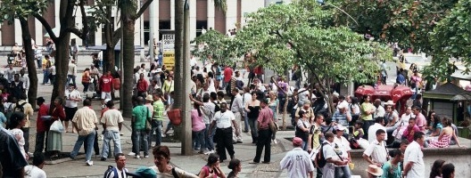 Espaço público em Medellín<br />Foto Maria Cau Levy 