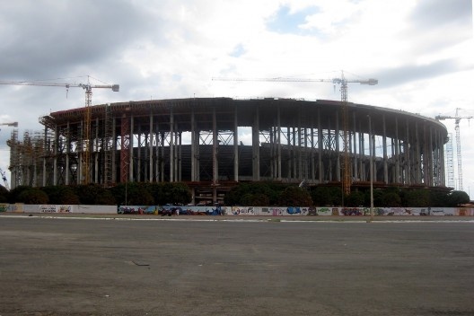 Estádio Mané Garrincha em construção, Brasília<br />Foto Aldo Paviani 